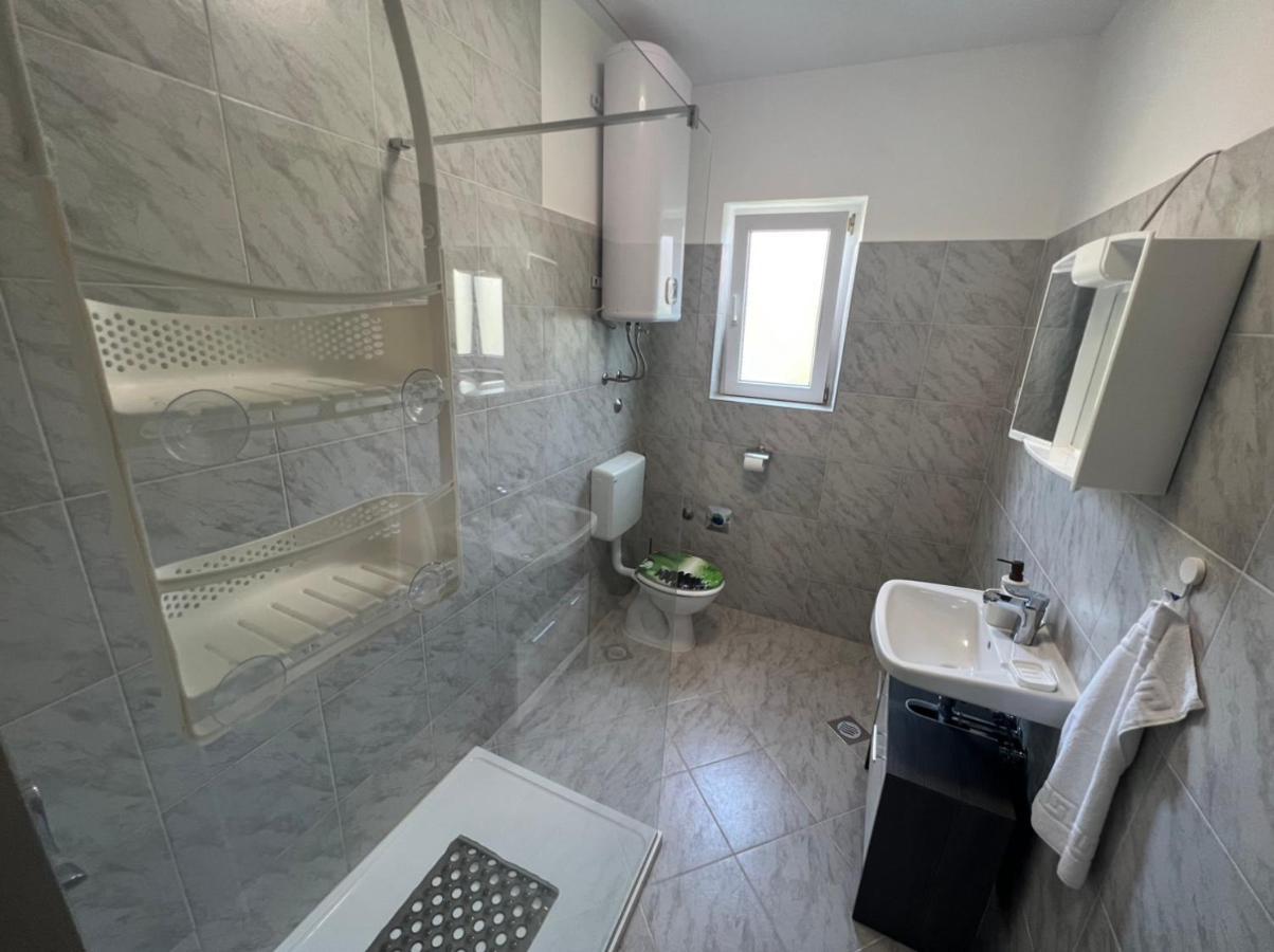 Lotus Holiday Apartment In Skrljevo 巴卡尔 外观 照片